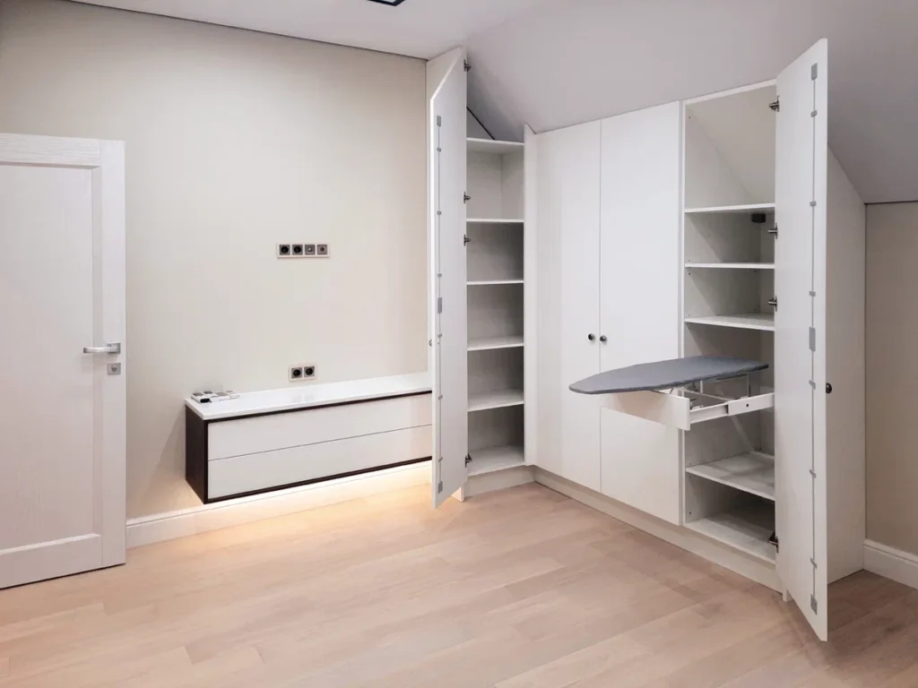 Корпусная мебель